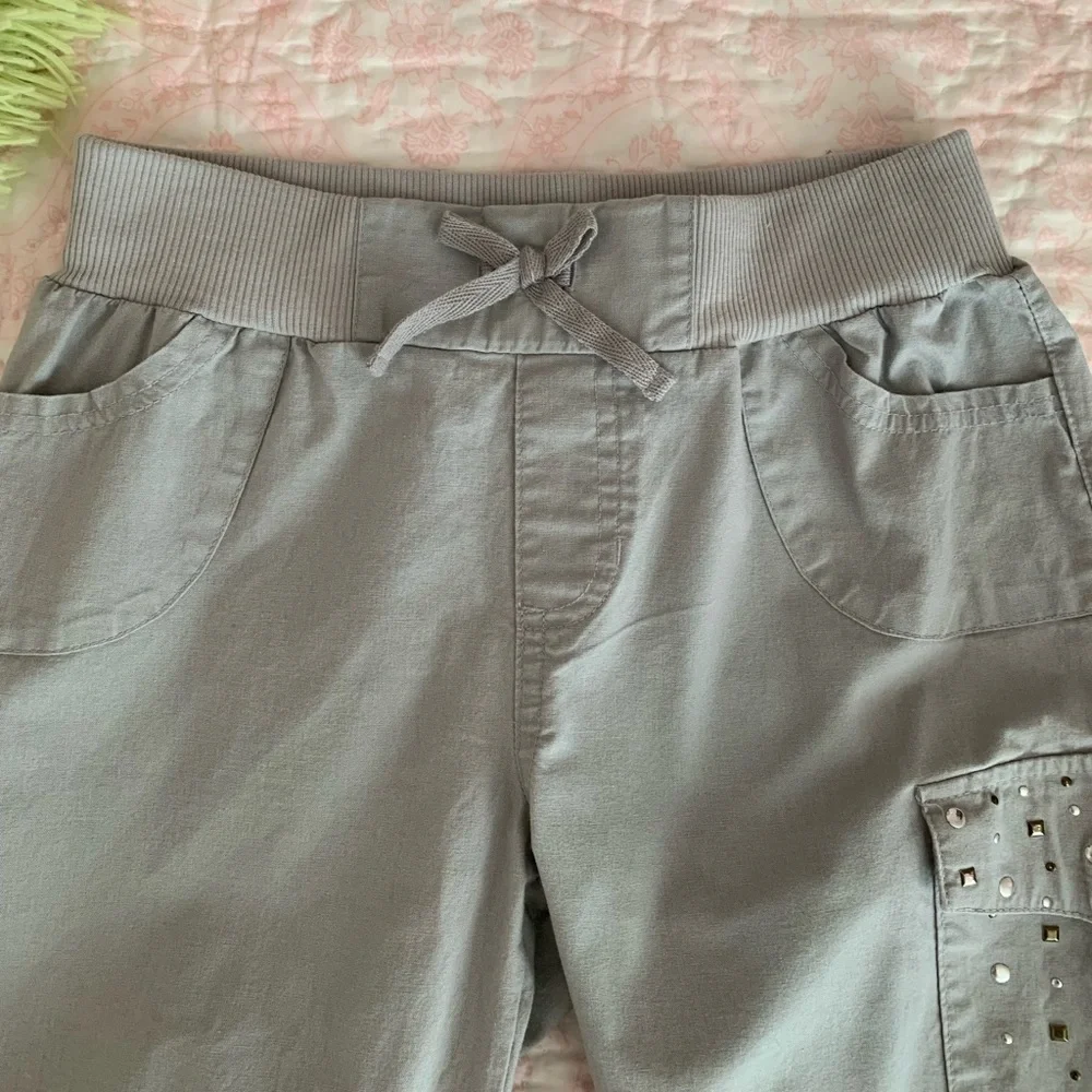 One Step Up Shorts Girl M (10-12) Gray Bermuda Twill Cargo Pocket Studs Stretchy